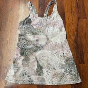 Lululemon Gray Pink Marble Print Tank Top Size 6